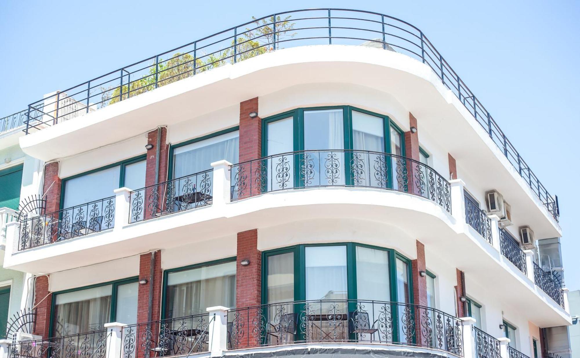Apartament Danezis Stars Boutique (adults Only) 4*