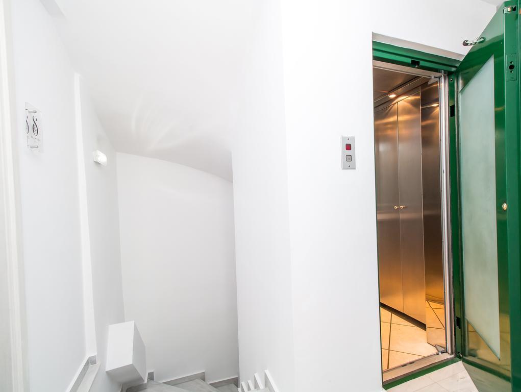 Apartament Danezis Stars Boutique (adults Only) 4*